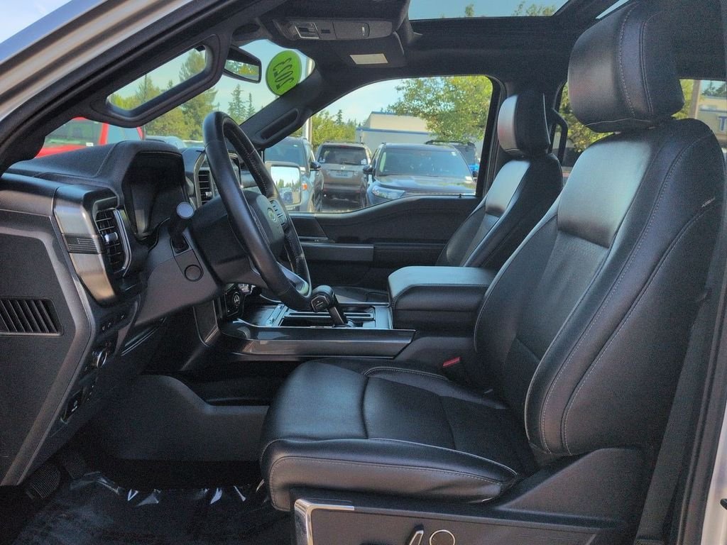 Used 2023 Silver Metallic Ford Lariat image 13