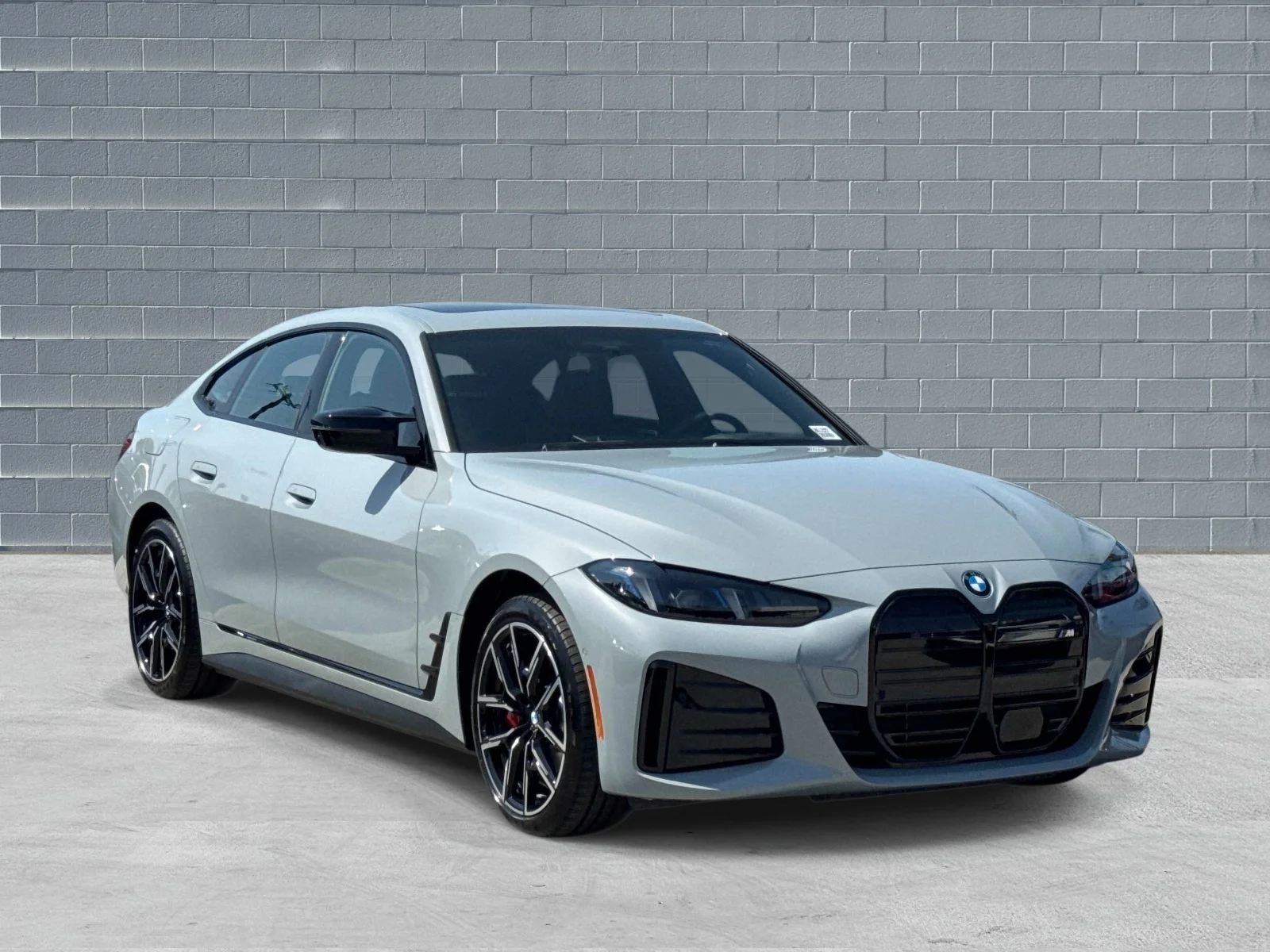 2026 BMW i4 M60's photo