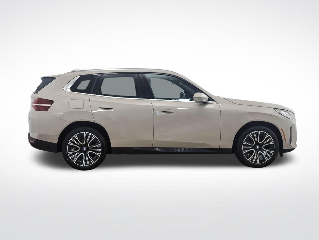 Used 2026 Gray Metallic BMW 30 xDrive image 6