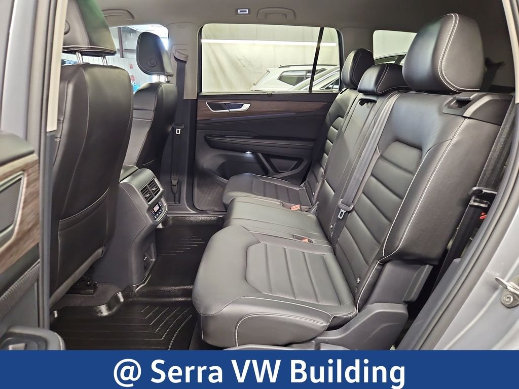 Certified Used 2024 Silver Volkswagen 2.0T SEL image 29
