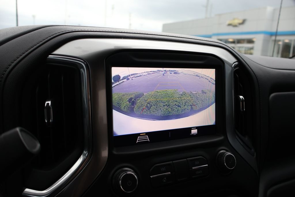 Used 2019 SUMMIT WHITE Chevrolet RST image 26