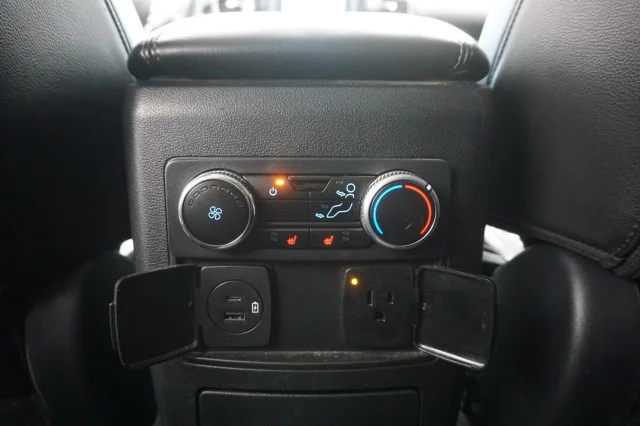 Used 2022 SILVER Ford Limited image 24