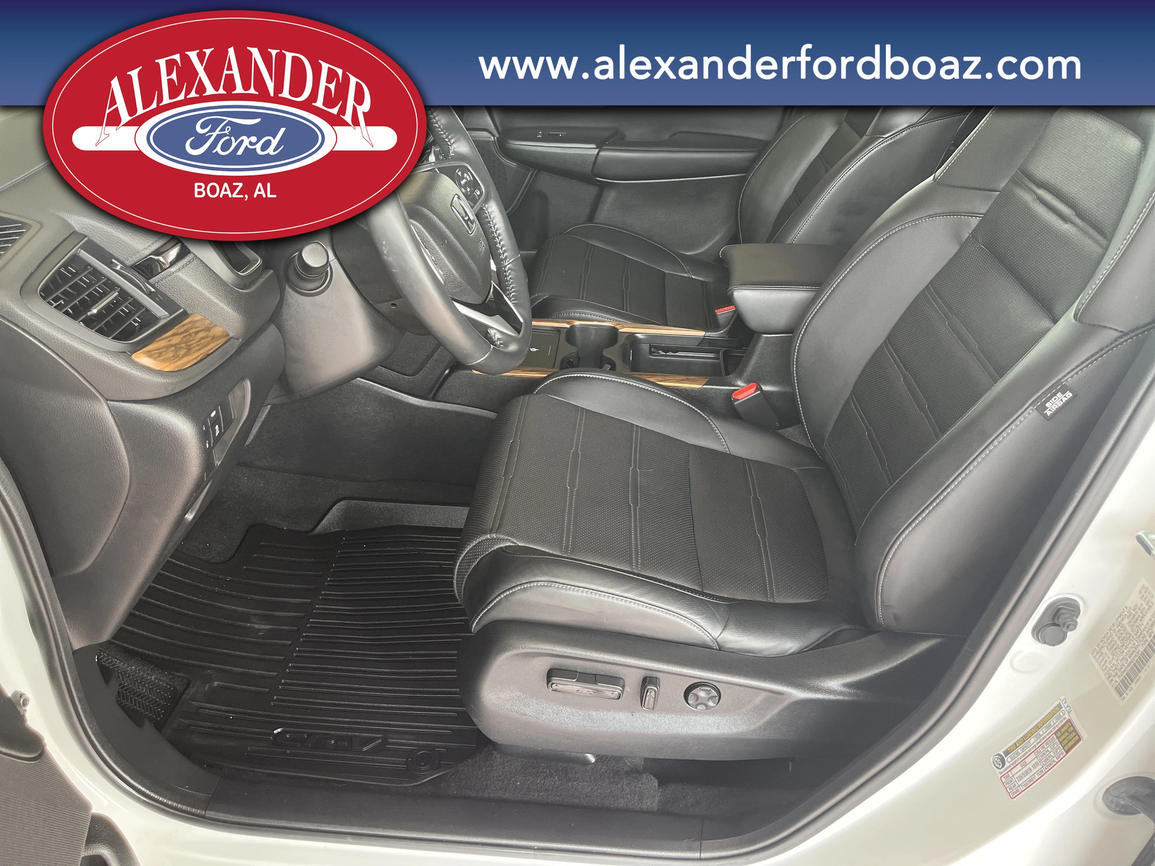 Used 2022 White Honda Touring image 8