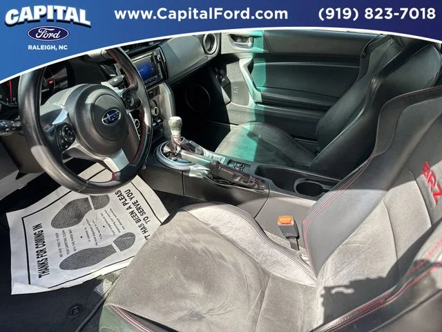 Used 2020 Silver Subaru Limited image 18