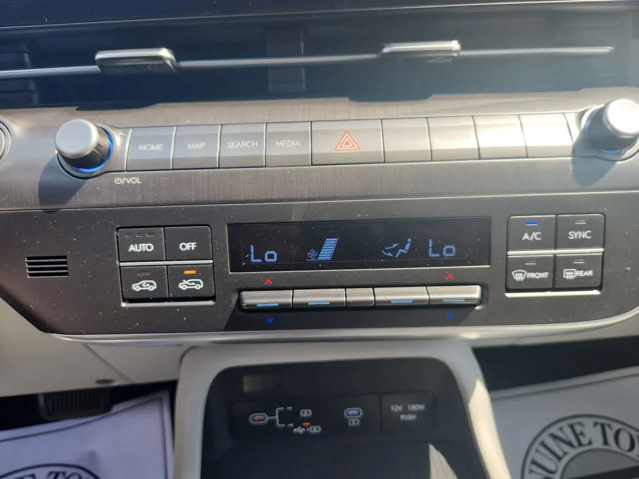 2025 Hyundai Kona SEL - Photo 19