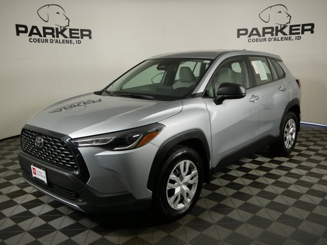 2024 Toyota Corolla Cross L AWD's photo