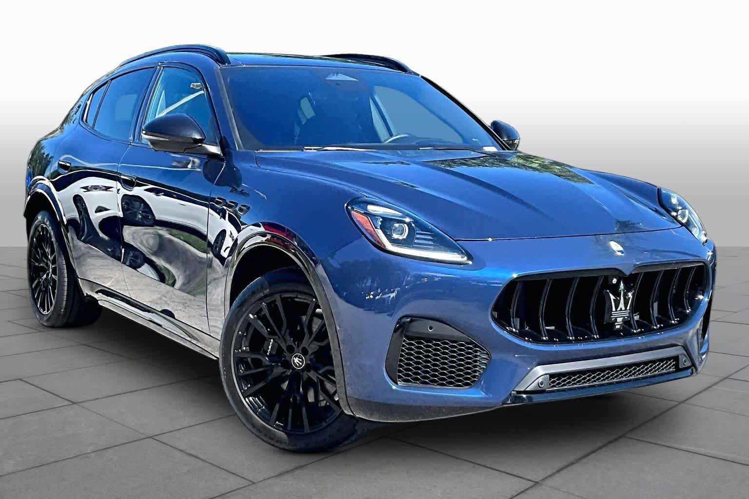 Used 2025 BLU MODENA METALLIC Maserati Modena image 3