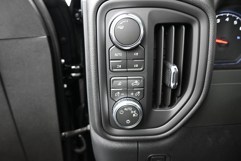 2026 GMC Sierra 1500 Pro - Photo 12