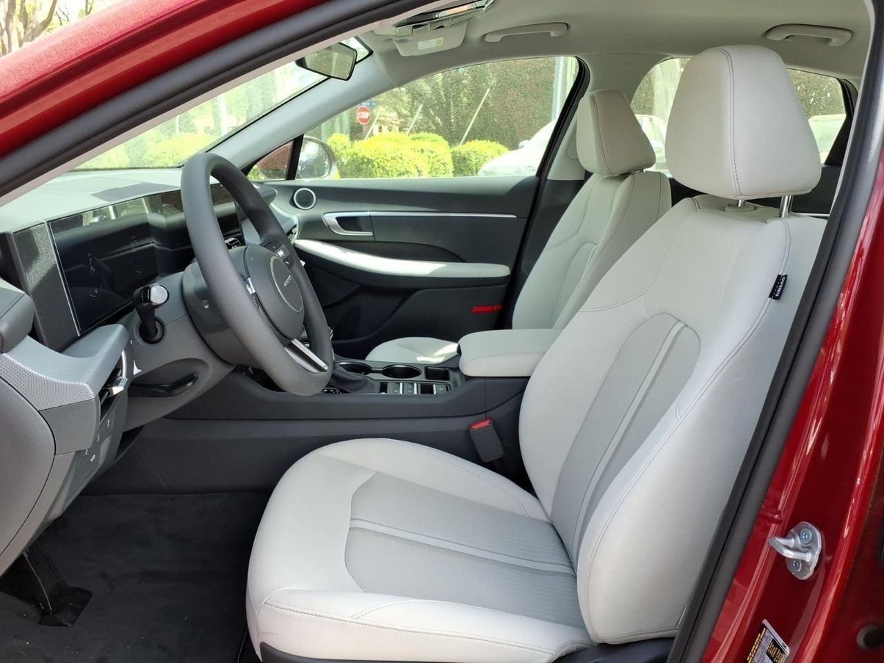 New 2026 Ultimate Red Hyundai SE image 12