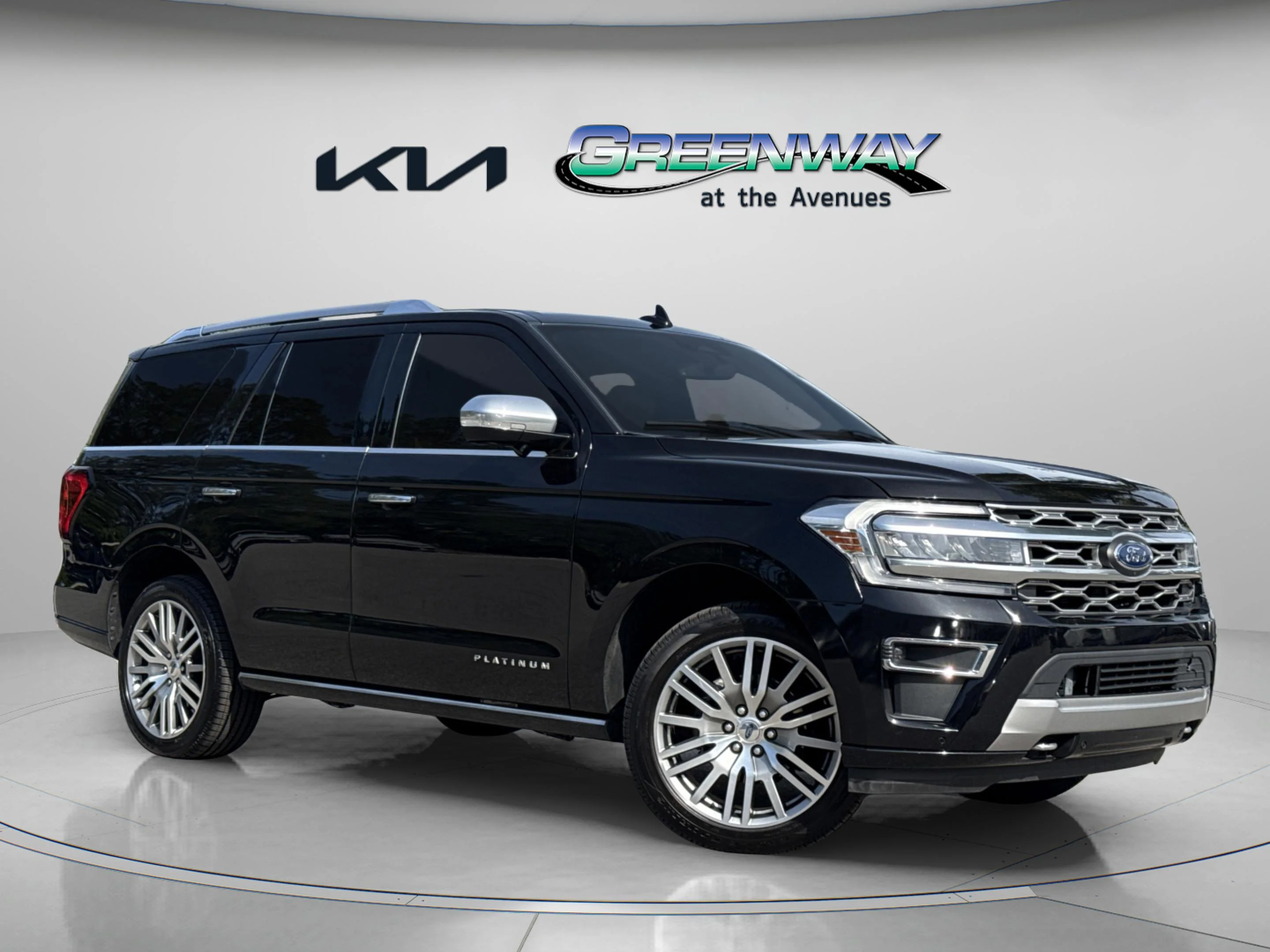 2022 Ford Expedition Platinum 4x4's photo