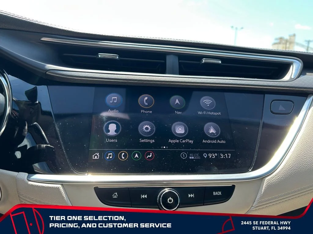 Used 2020 BURNISHED BRONZE METALLIC Buick Select image 22