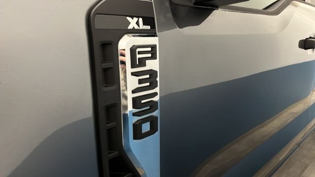 Used 2025 Carbonized Gray Metallic Ford XL image 38