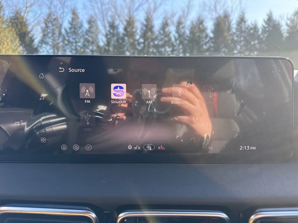 2026 Nissan Sentra SR - Photo 22