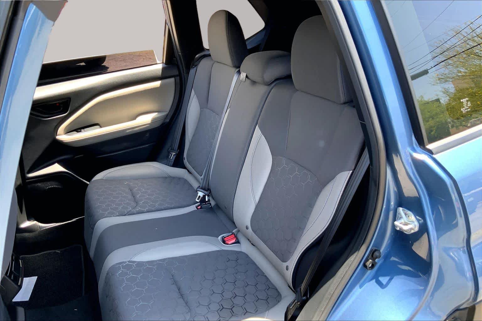 Certified Used 2025 Horizon Blue Pearl Subaru  image 18