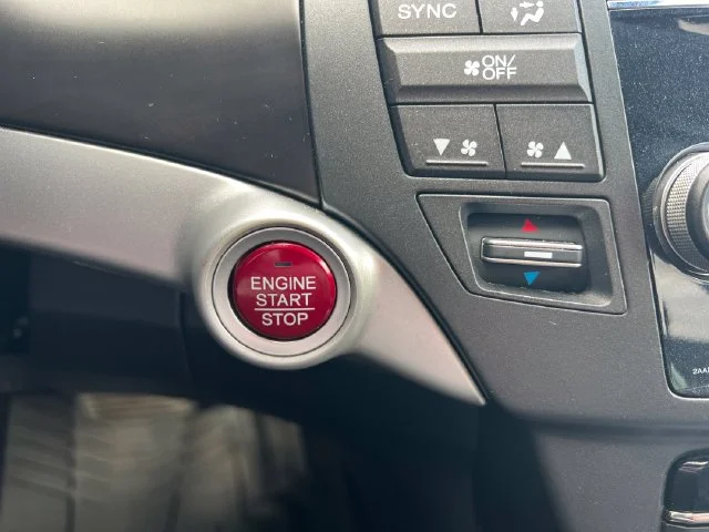 Used 2013  Honda EX-L image 18