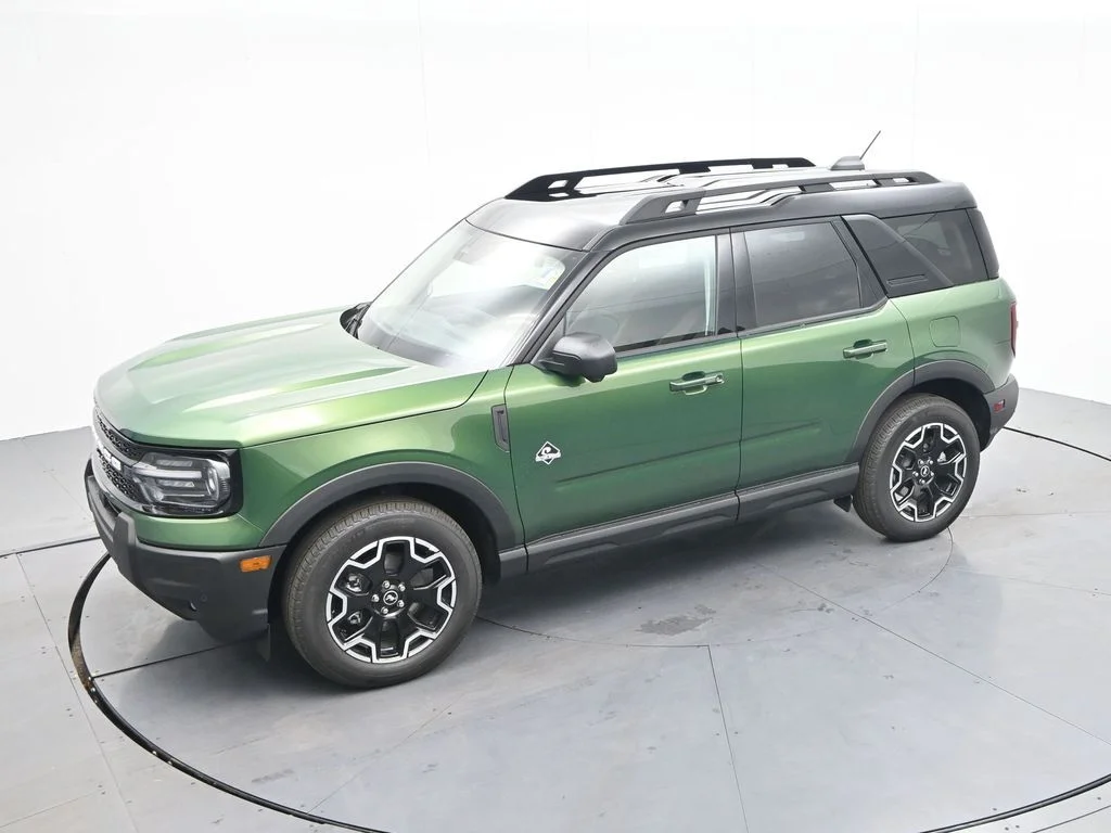 New 2025 Eruption Green Metallic Ford Outer Banks® image 23