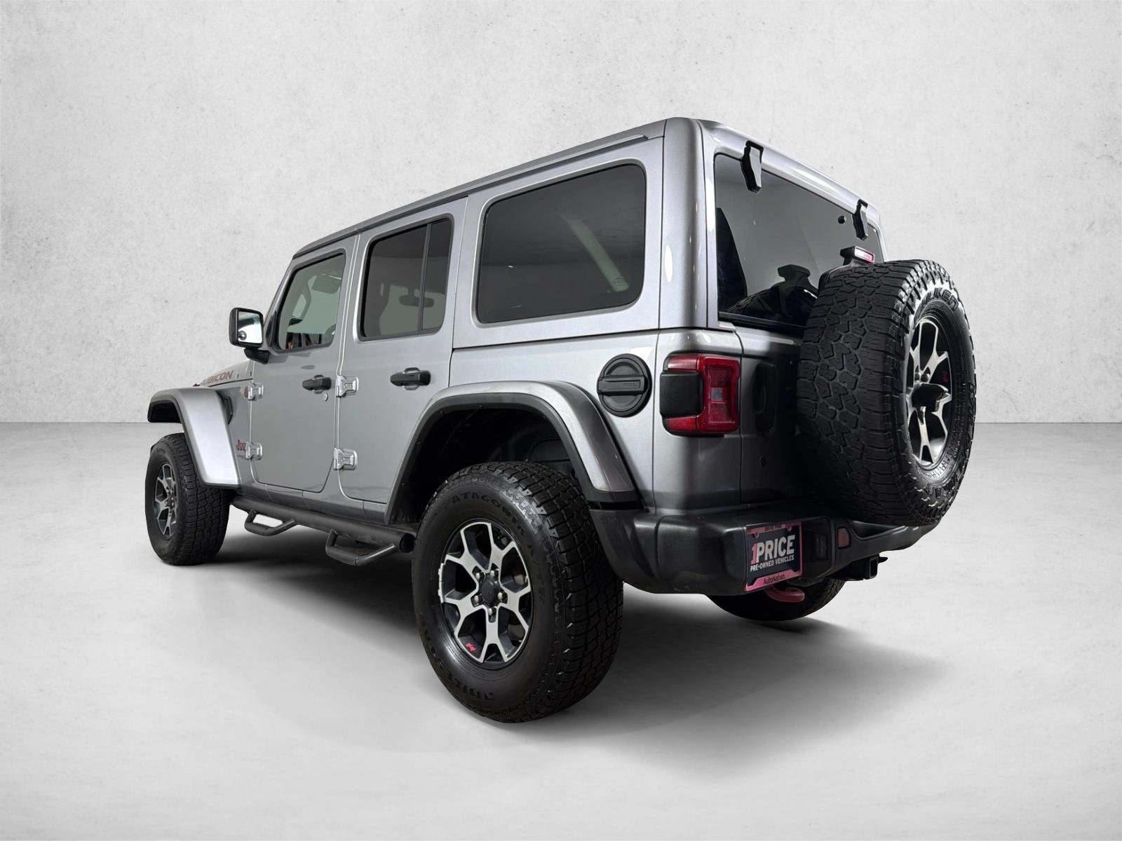Used 2019 Billet Silver Metallic Clearcoat Jeep Rubicon image 6