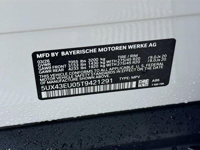 Used 2026 White BMW xDrive50e image 34