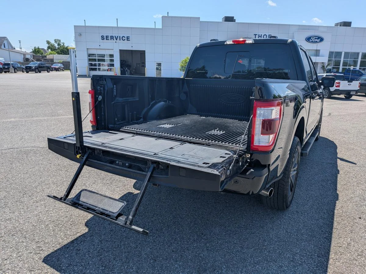 Used 2023 Black Ford Lariat image 7