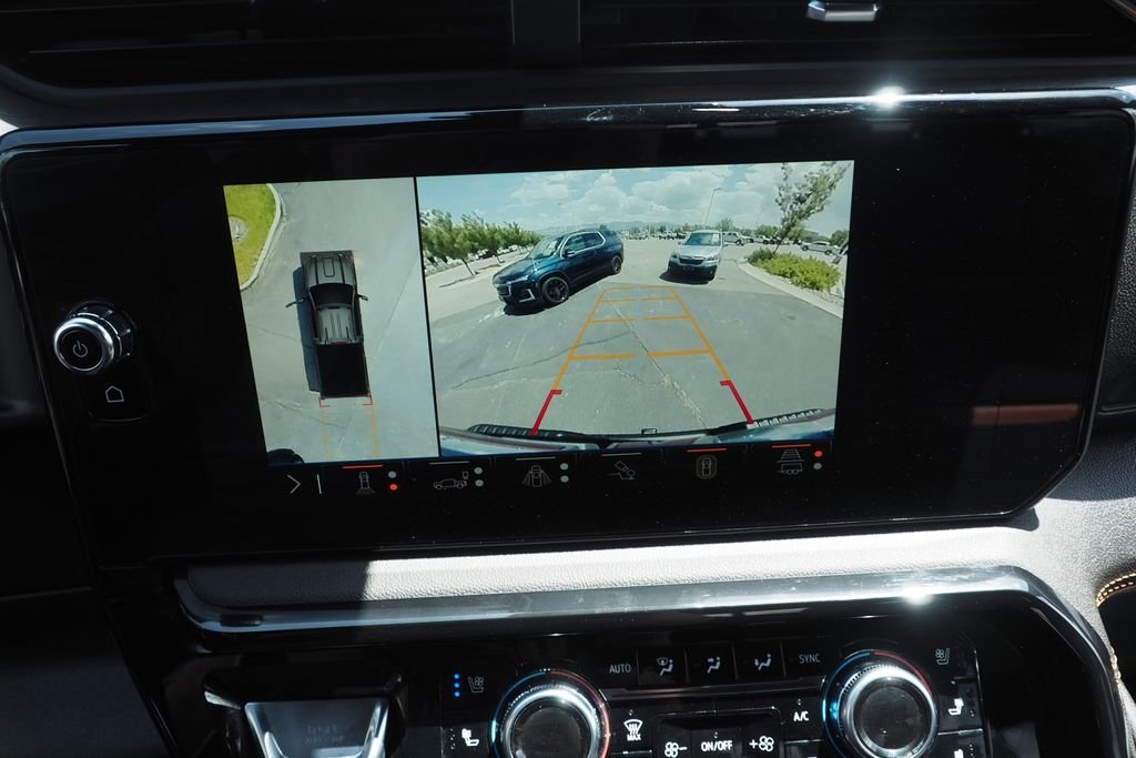 Used 2025 Black GMC AT4 image 26