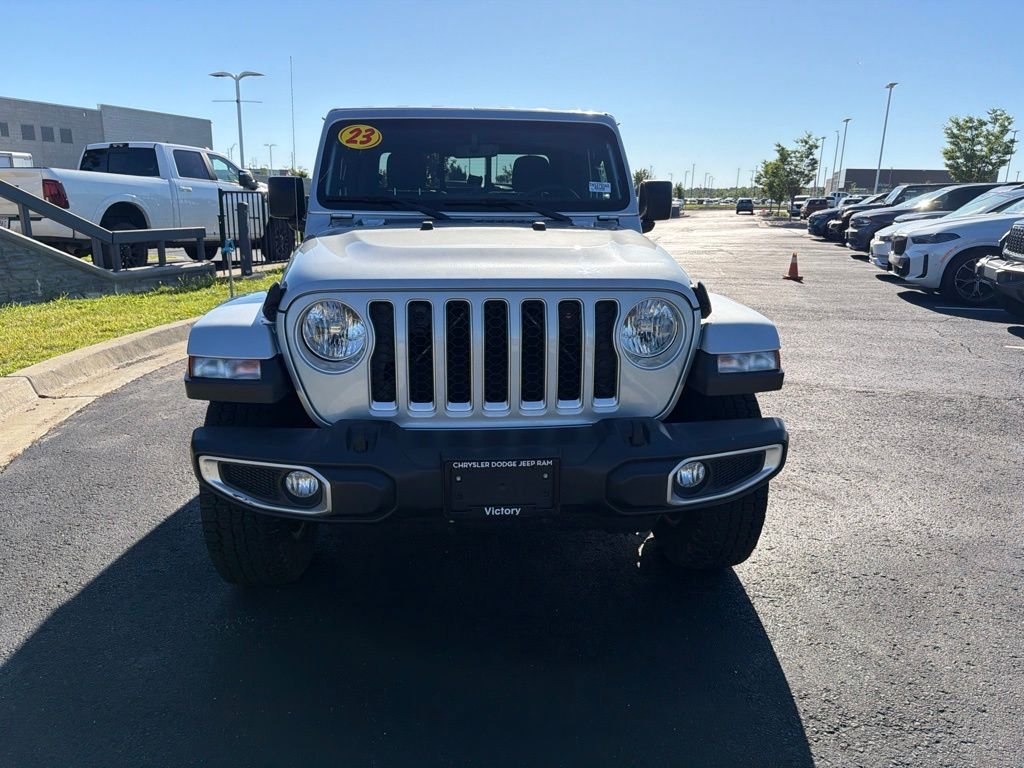 Used 2023 Jeep Gladiator Overland with VIN 1C6HJTFG9PL535026 for sale in Kansas City