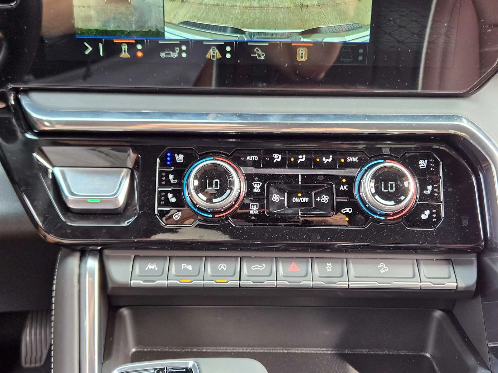 2026 GMC Sierra 1500 Denali Ultimate - Photo 13