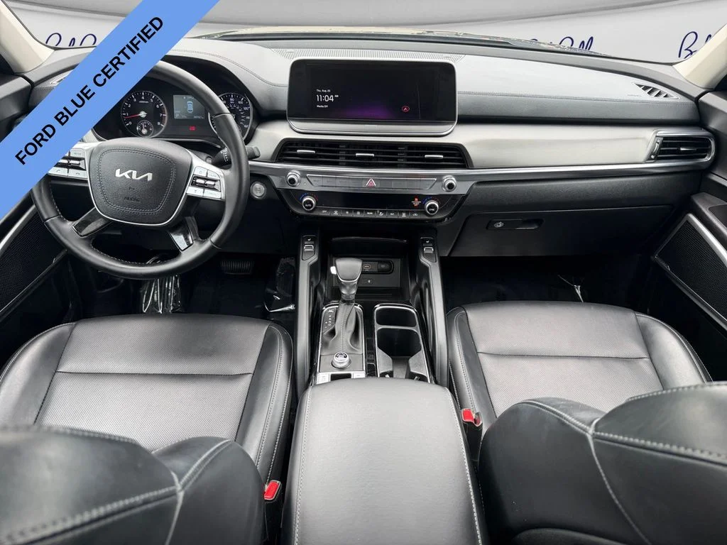 Certified Used 2022 Ebony Black Kia S image 11