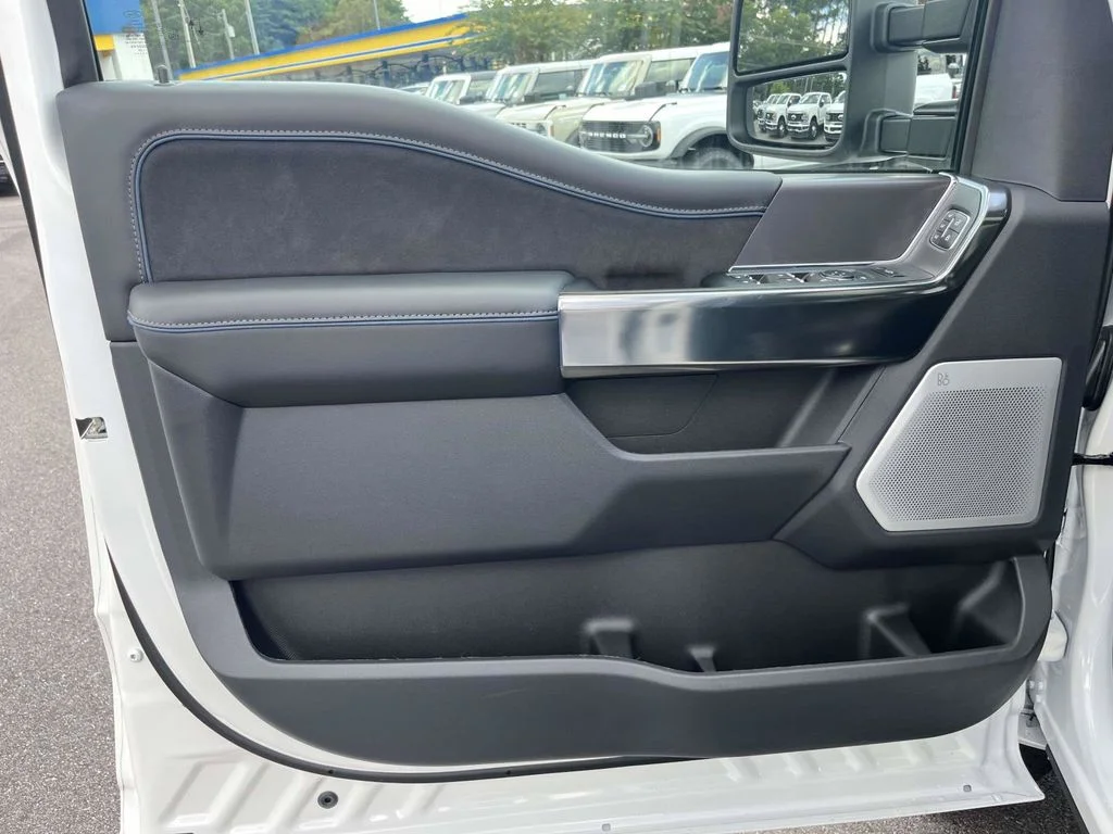 New 2026 White Ford Platinum image 11