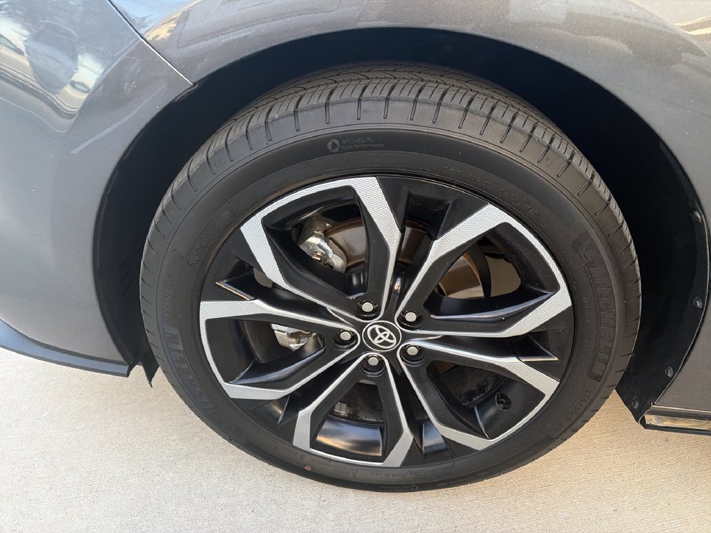 2025 Toyota Sienna Platinum - Photo 33