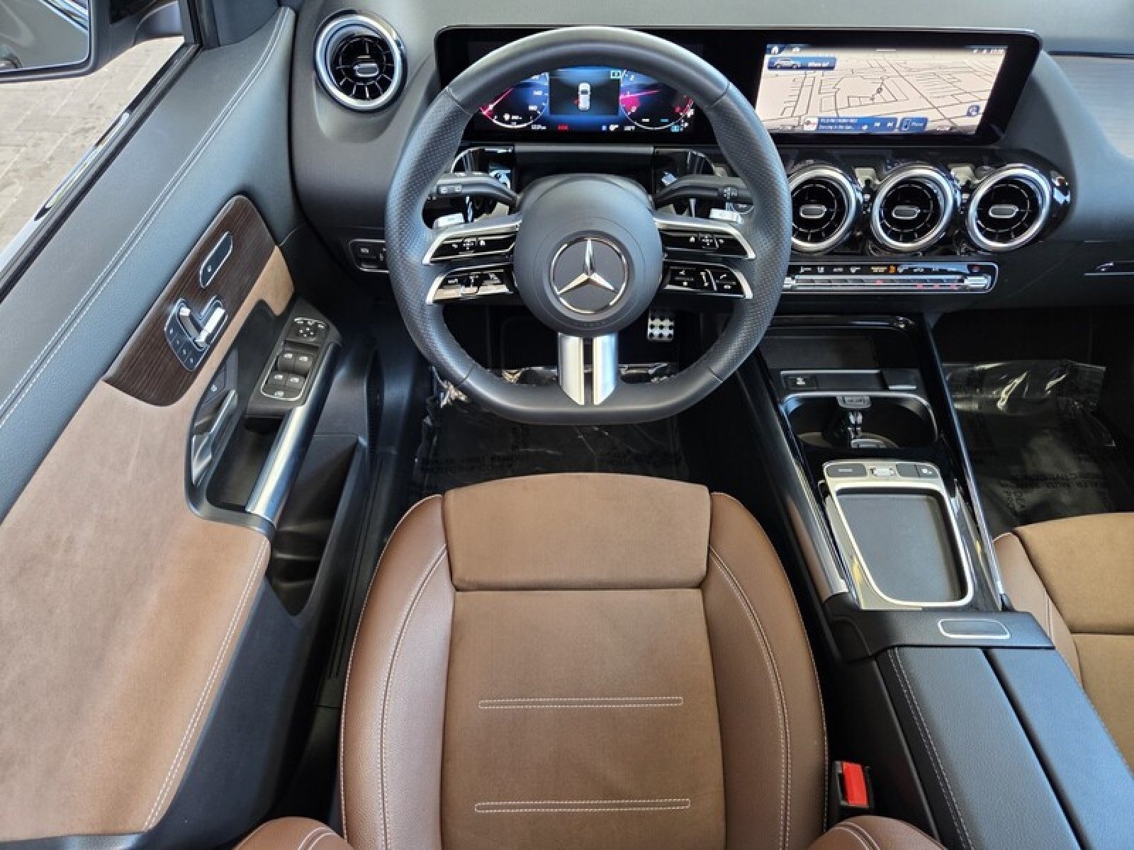 Certified Used 2026 Mountain Grey Metallic Mercedes-Benz GLA 250 image 16