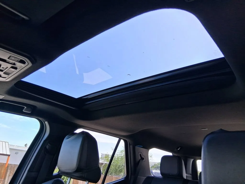 Used 2026 Blue Toyota SR5 image 19