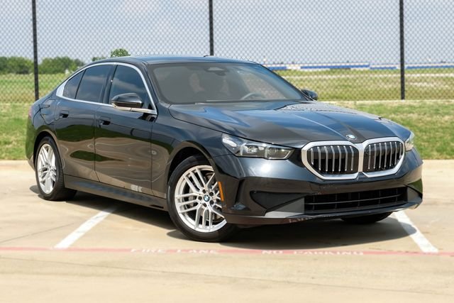Used 2025 Black BMW 530i image 7