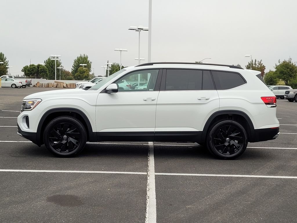 New 2026 White/off-white Volkswagen 2.0T SE w/Technology image 8