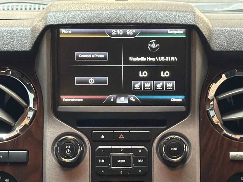 Used 2015 Tuxedo Black Metallic Ford Lariat image 16