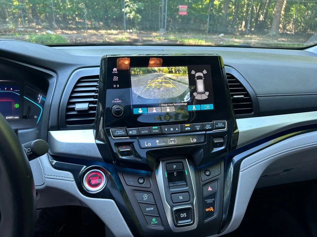 Used 2022 Blue Honda Touring image 18