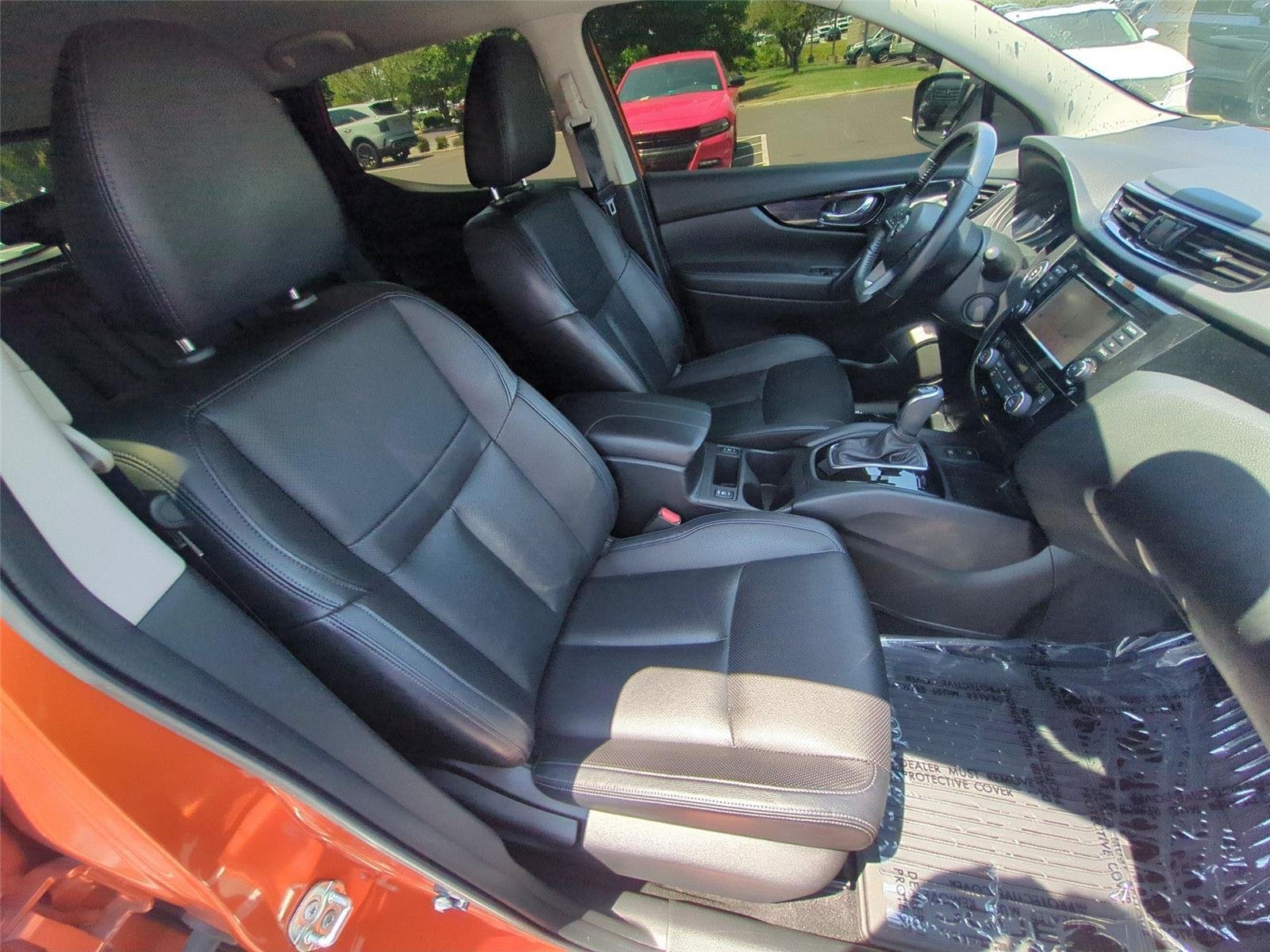 Used 2021 Monarch Orange Metallic Nissan SL image 38