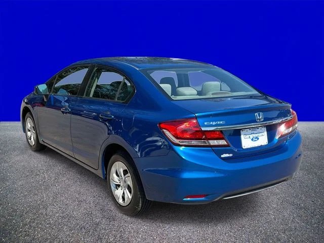 Used 2015 Black Honda LX image 5