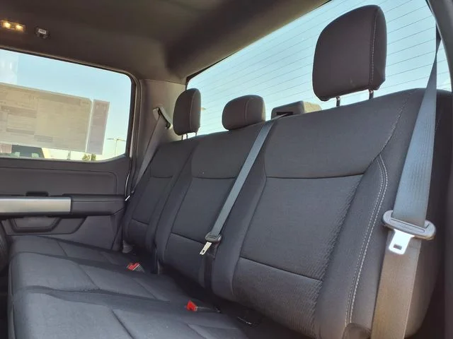 New 2026 Oxford White Ford XLT image 7