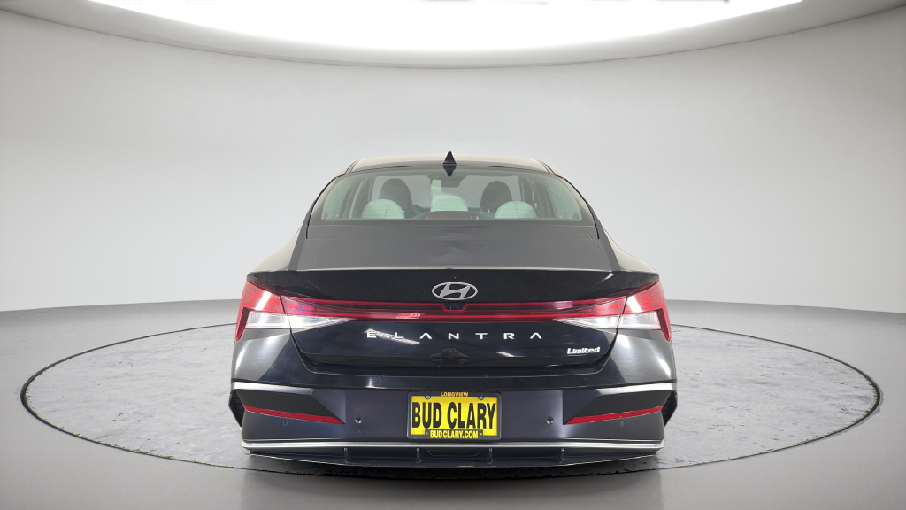 2024 Hyundai Elantra Limited - Photo 10