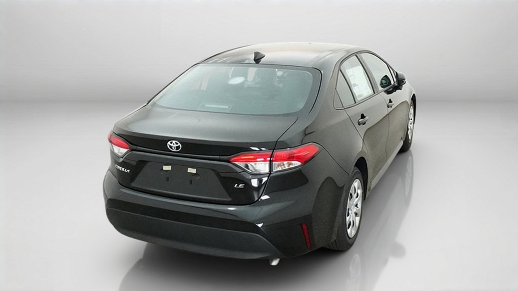 New 2027 Inked Toyota LE image 11