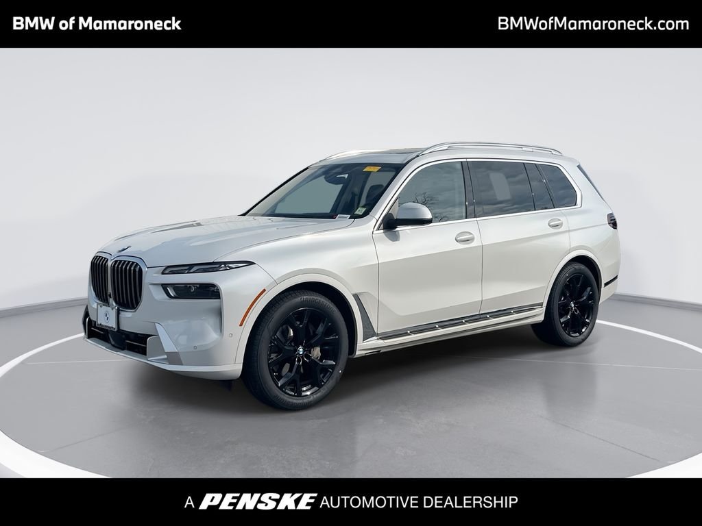 2023 BMW X7 xDrive40i's photo
