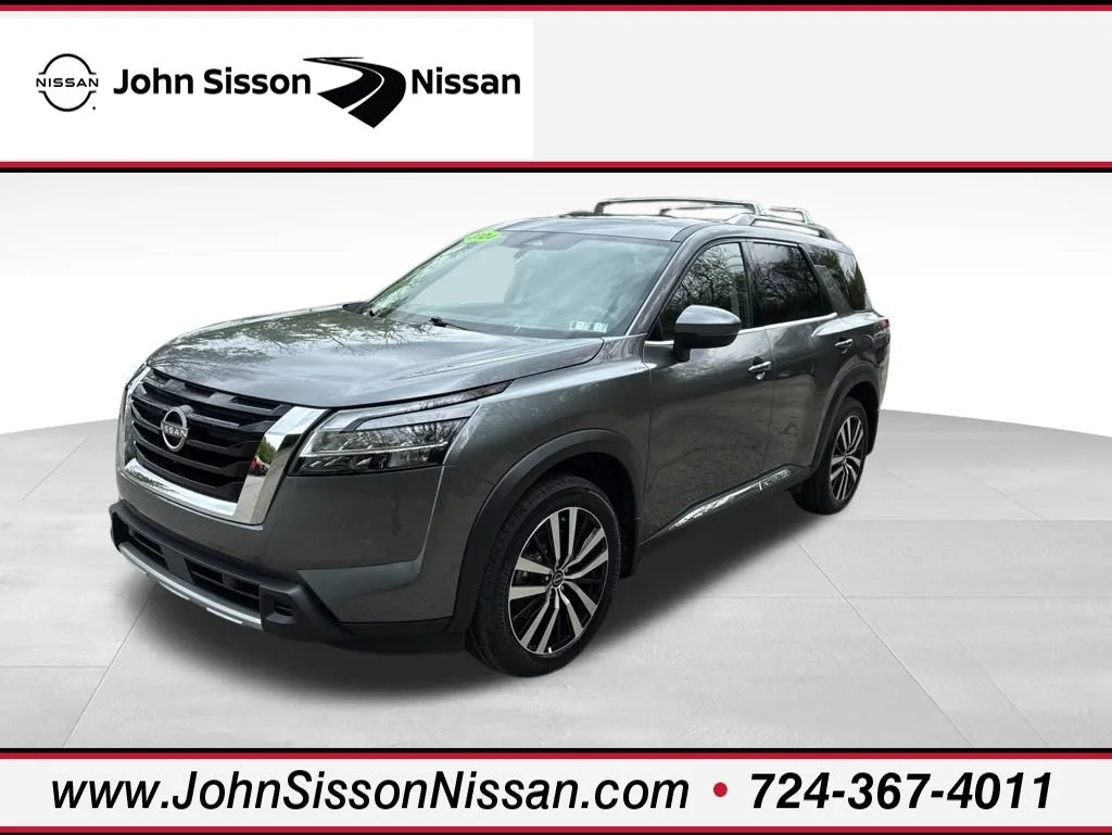 2024 Nissan Pathfinder Platinum 4WD's photo