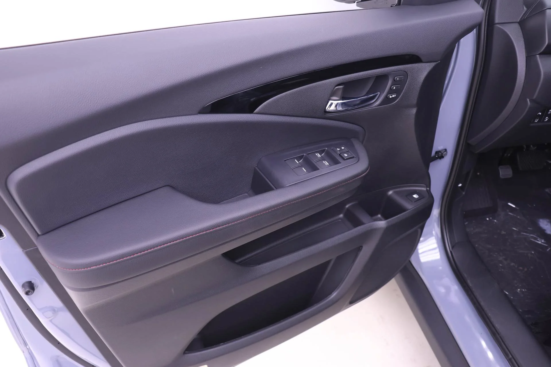 New 2026 Gray Honda Black Edition image 9