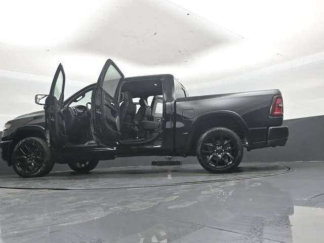 New 2026 Diamond Black Crystal Pearl-Coat Exterior Paint RAM Laramie image 54