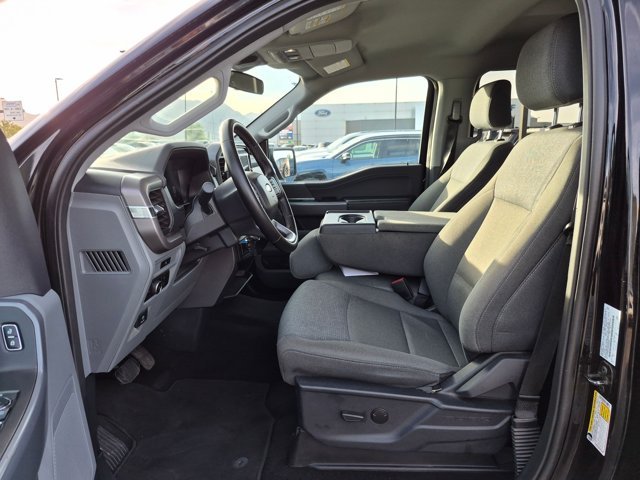 Used 2025 Black Metallic Ford XLT image 48