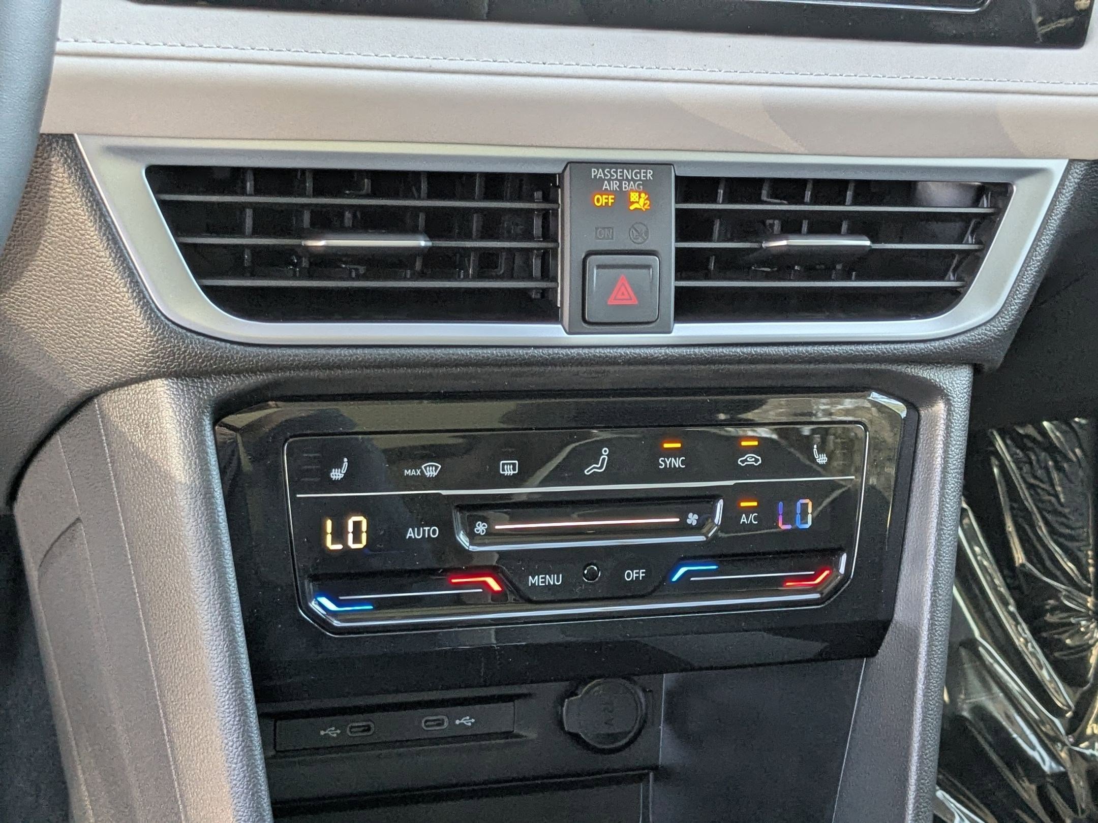 New 2026 Platinum Gray Metallic Volkswagen SE image 13