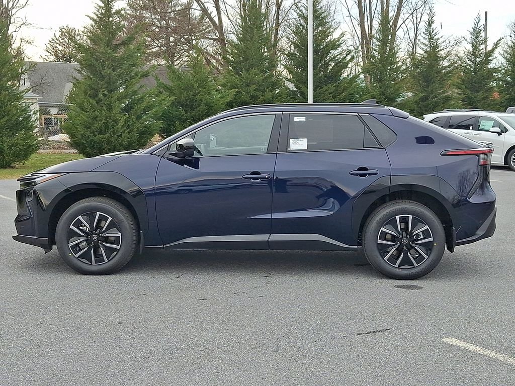 2026 Toyota bZ XLE - Photo 8