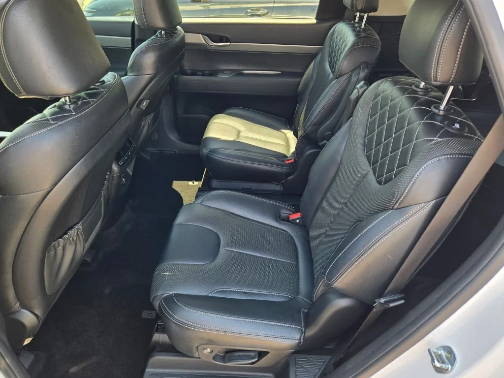Used 2022 White Hyundai SEL image 16