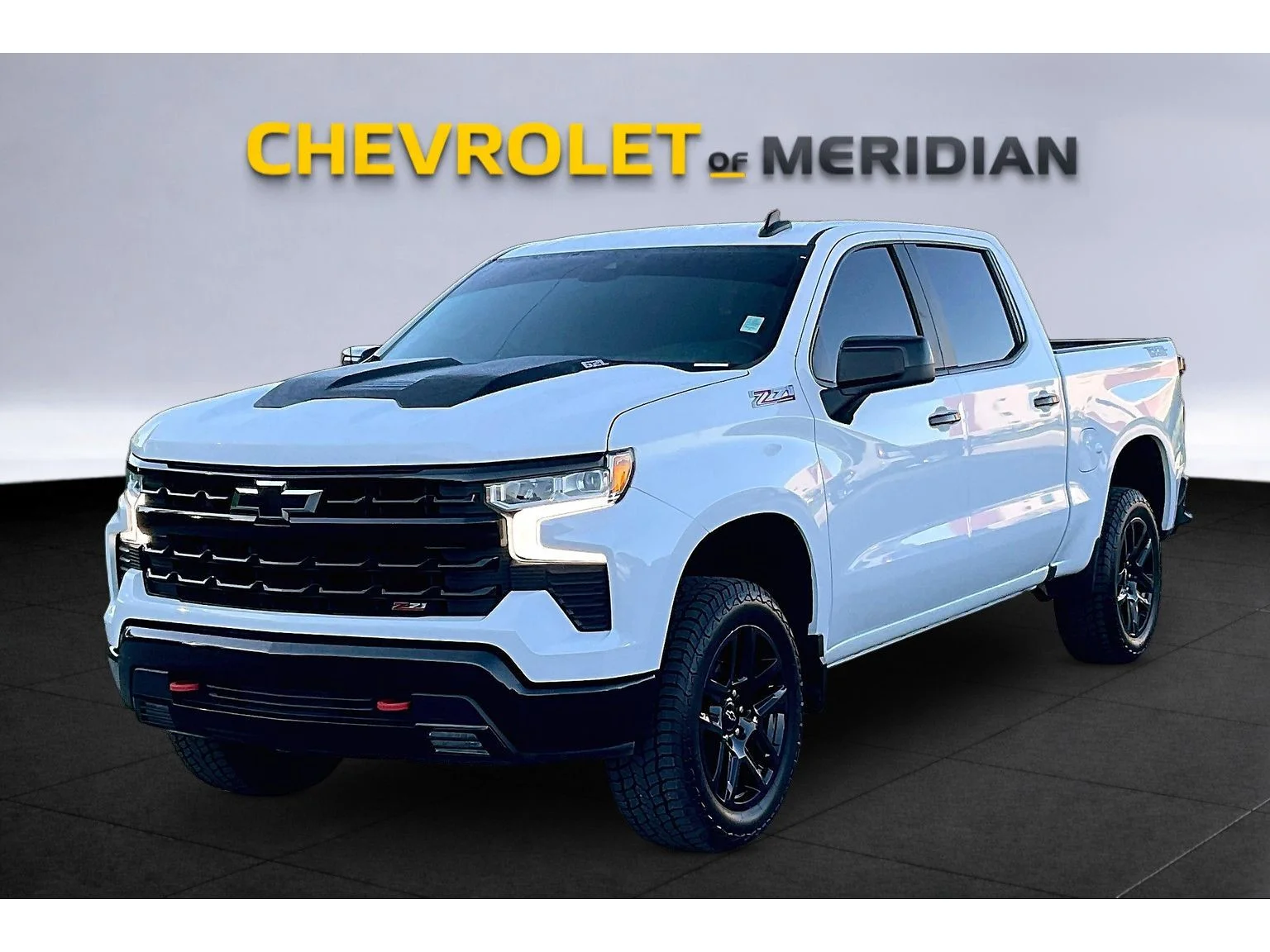Used 2023 Summit White Chevrolet LT Trail Boss image 9