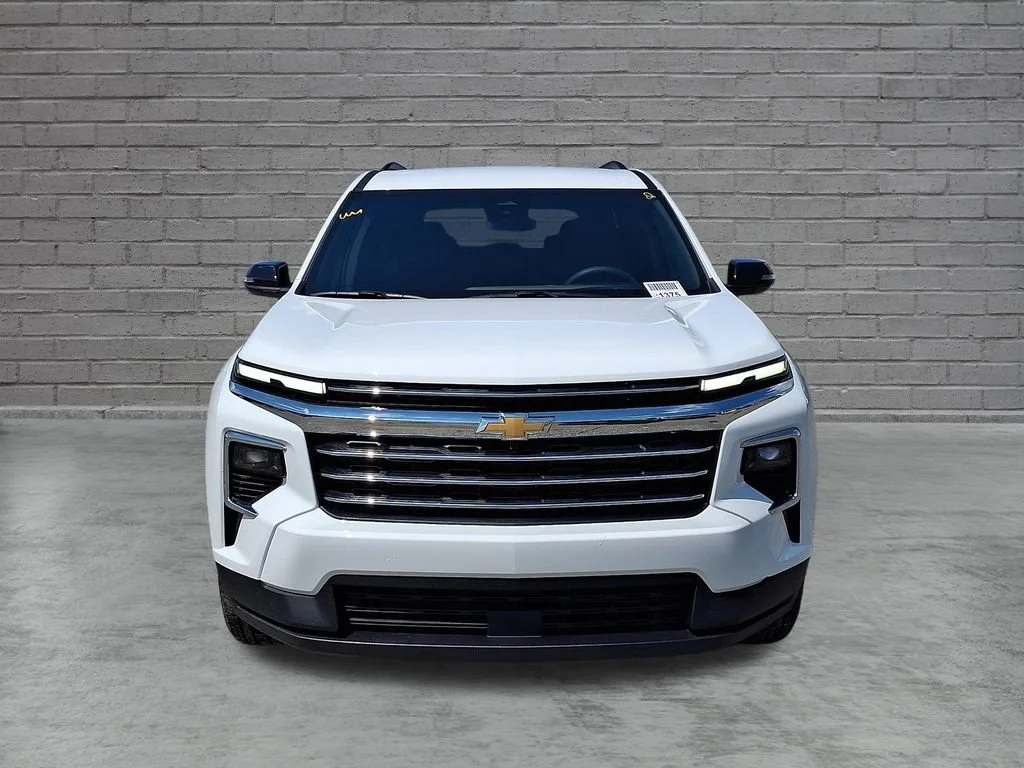 New 2027 Summit White Chevrolet LT image 2